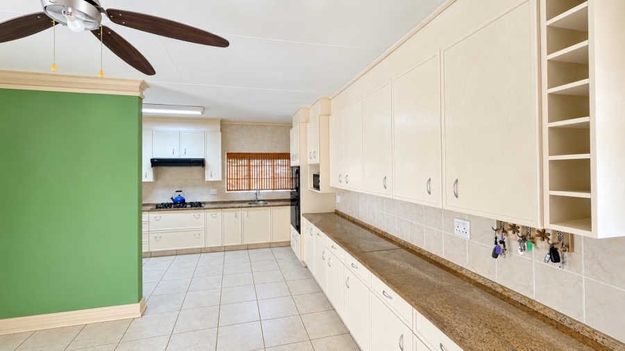 3 Bedroom Property for Sale in Wilkoppies North West